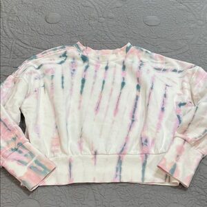 *4 for $10* Old Navy Pink and Blue Tie-Dye Sweatshirt M
